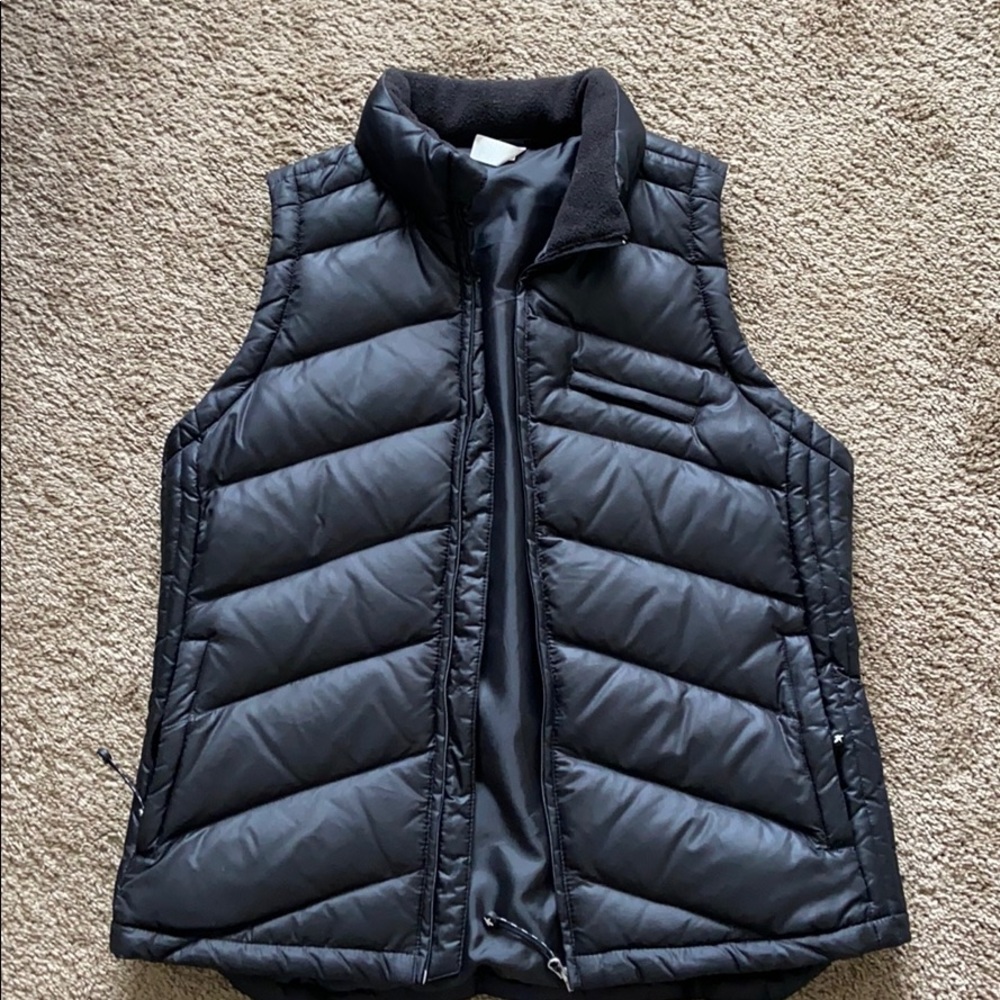 NWOT Aerie Vest